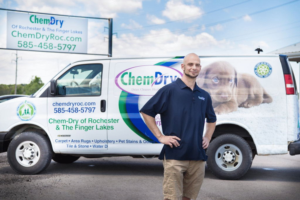 Certified carpet cleaning technician providing fast drying, eco-friendly carpet cleaning services in Atlanta