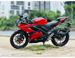 Best 5 Bikes Under 6 Lakhs
