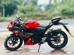 Best 5 Bikes Under 6 Lakhs